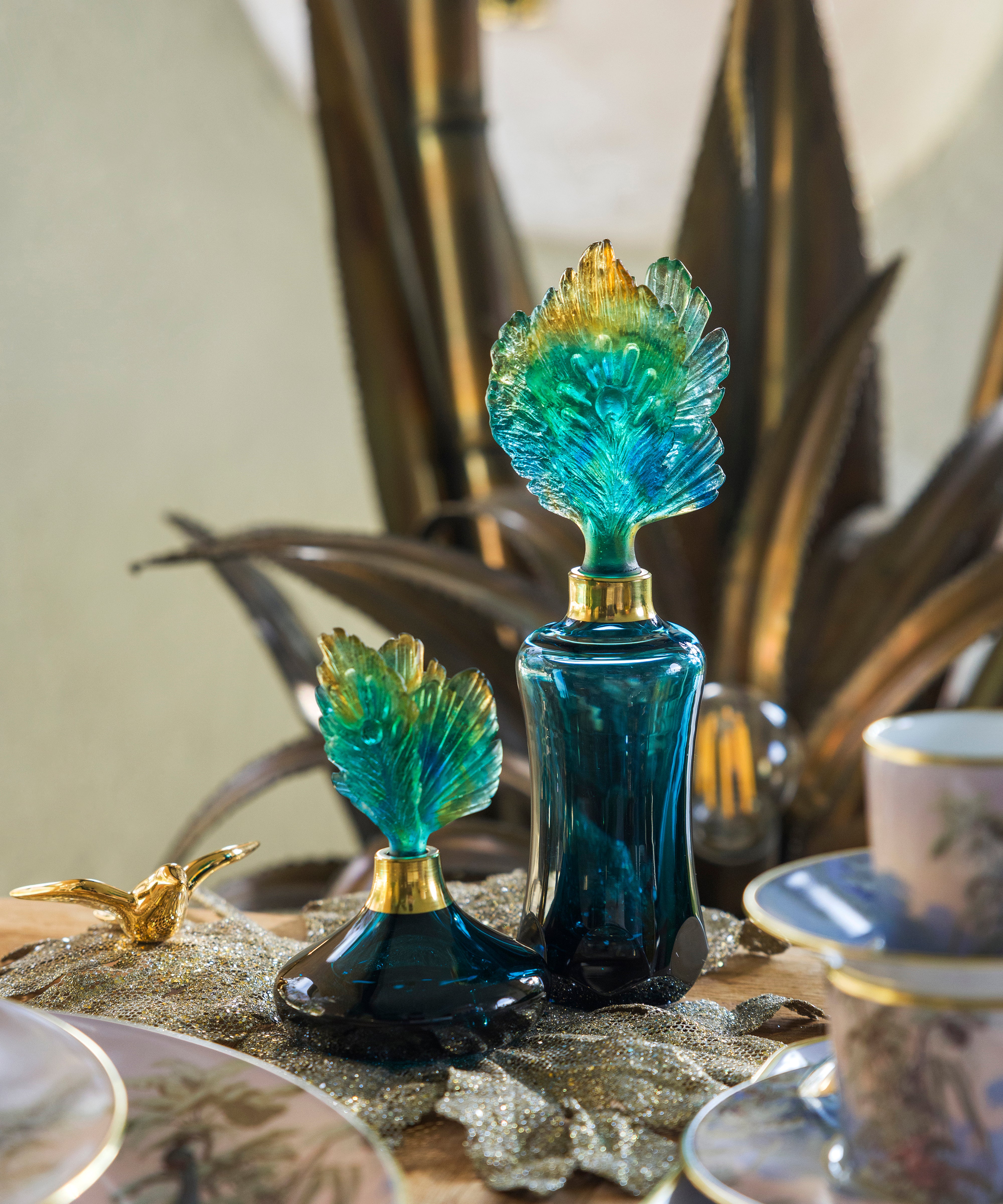 daum-d-coration-fleur-de-paon-flacon-parfum-petit-mod-le image 2
