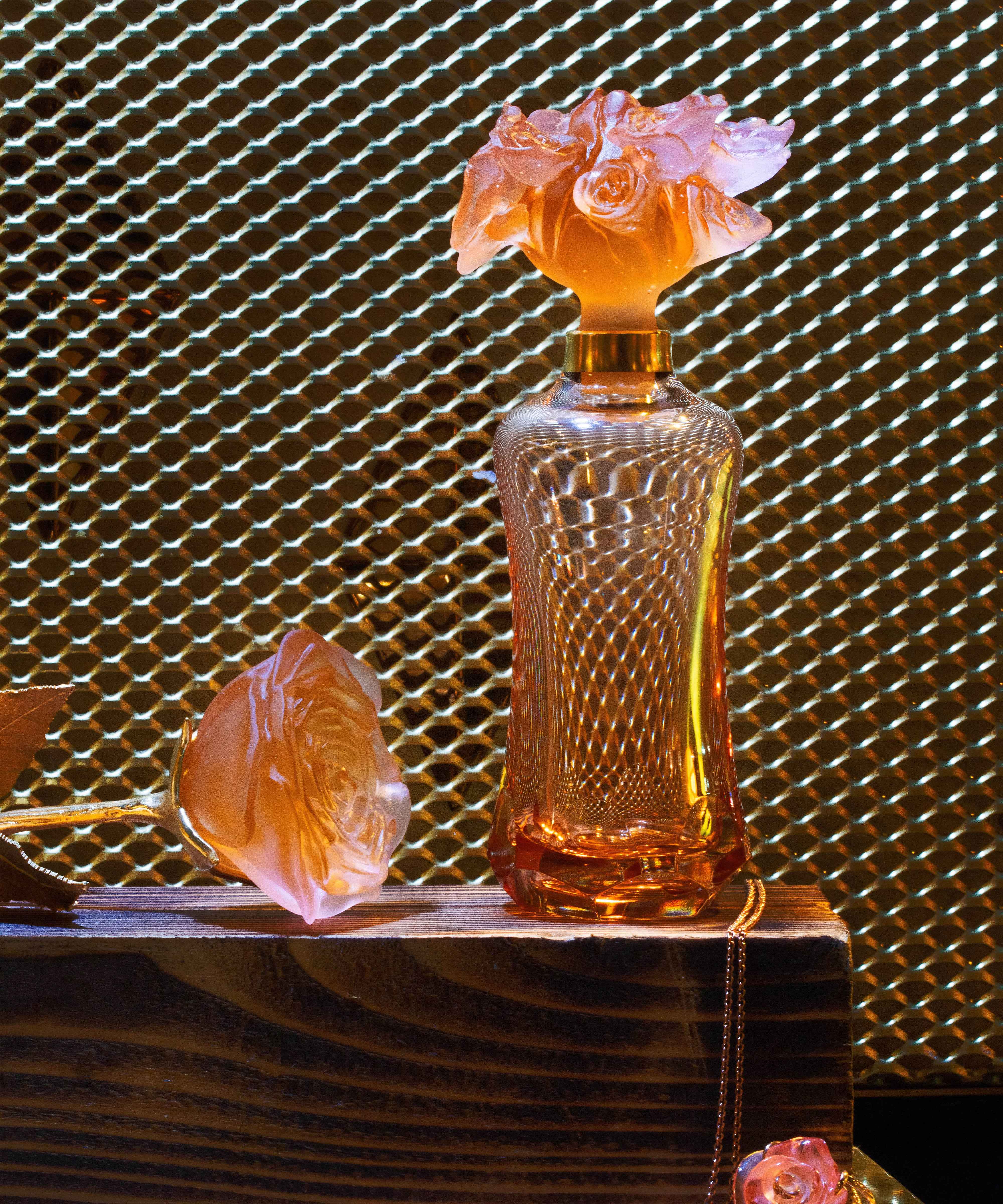 daum-univers-v-g-tal-rose-eternelle-orange-cristal image 3