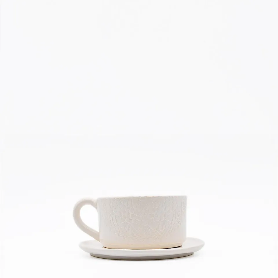 luisa-paix-o-carimbada-tasse-et-sous-tasse-blanche-12-cm-c-ramique image 1
