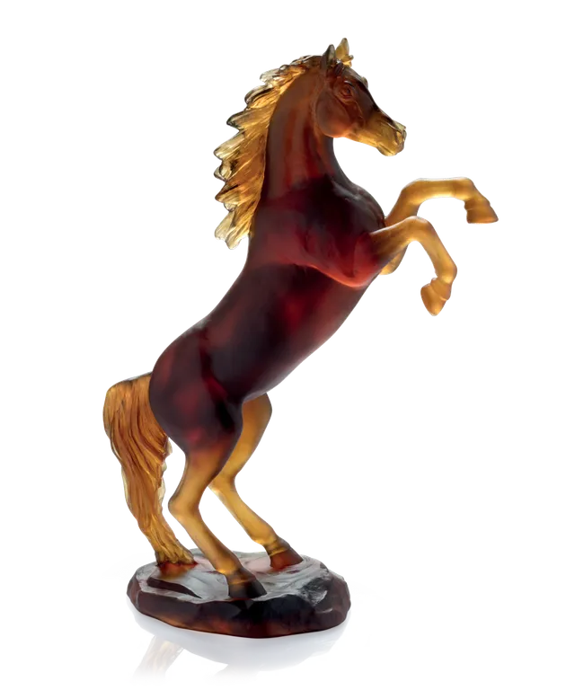 daum-univers-animalier-cheval-fougueux-sculpture-ambre-500ex image 1