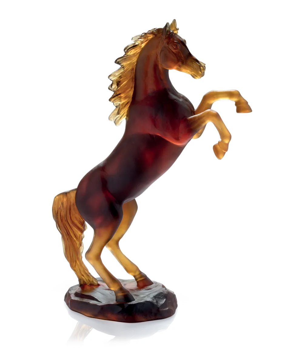 daum-univers-animalier-cheval-fougueux-sculpture-ambre-500ex image 1