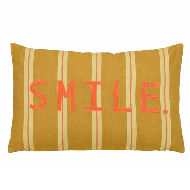 mica-decorations-smile-coussin-d-coratif-55x35-marron image 1