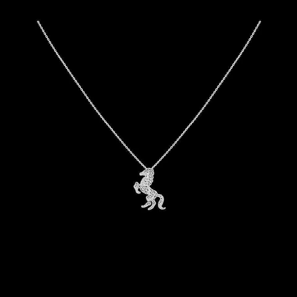 luisa-paix-o-cavalo-i-collier-argent-filigrane-40-45-cm image 1