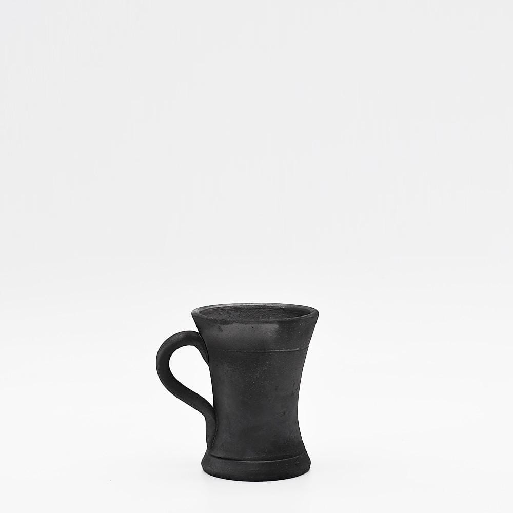 luisa-paix-o-bisalh-es-tasse-en-terre-cuite-noire-10-cm image 1