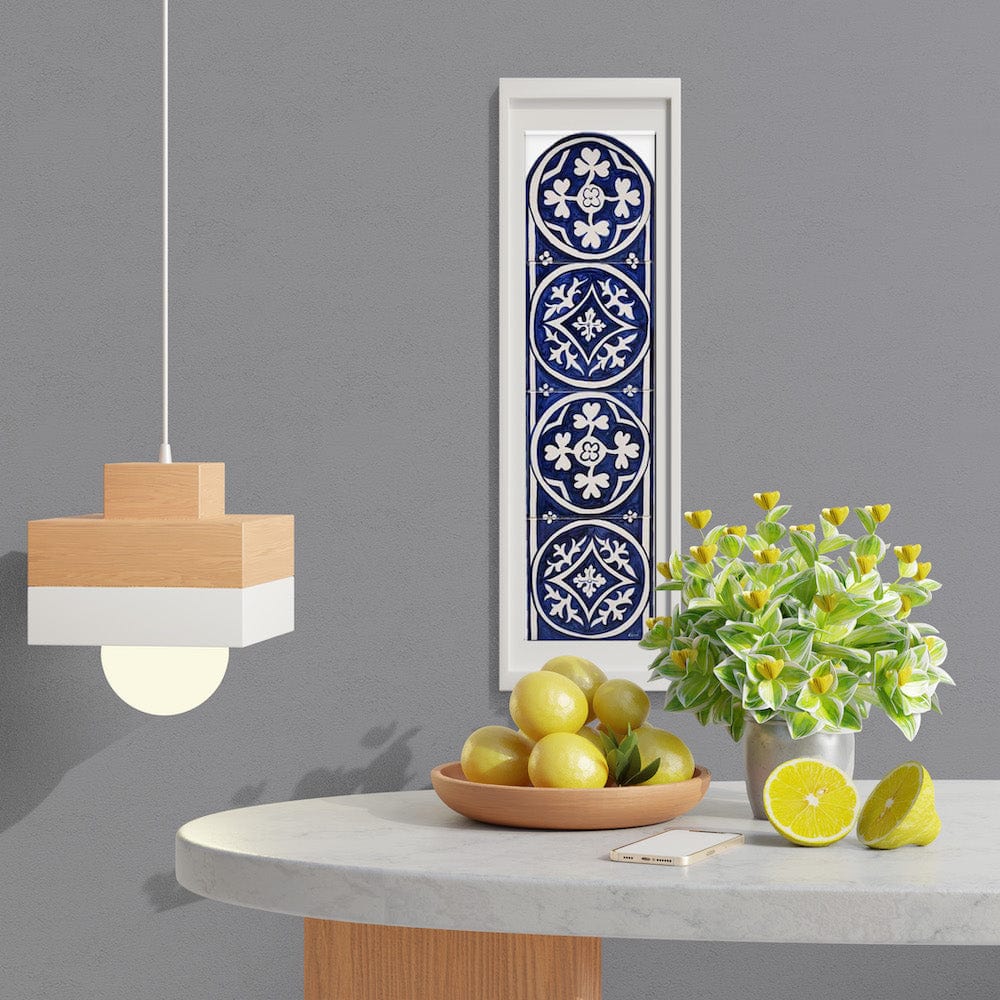 luisa-paix-o-azulejos-panneau-56x14cm-4-carreaux-peints-main image 1