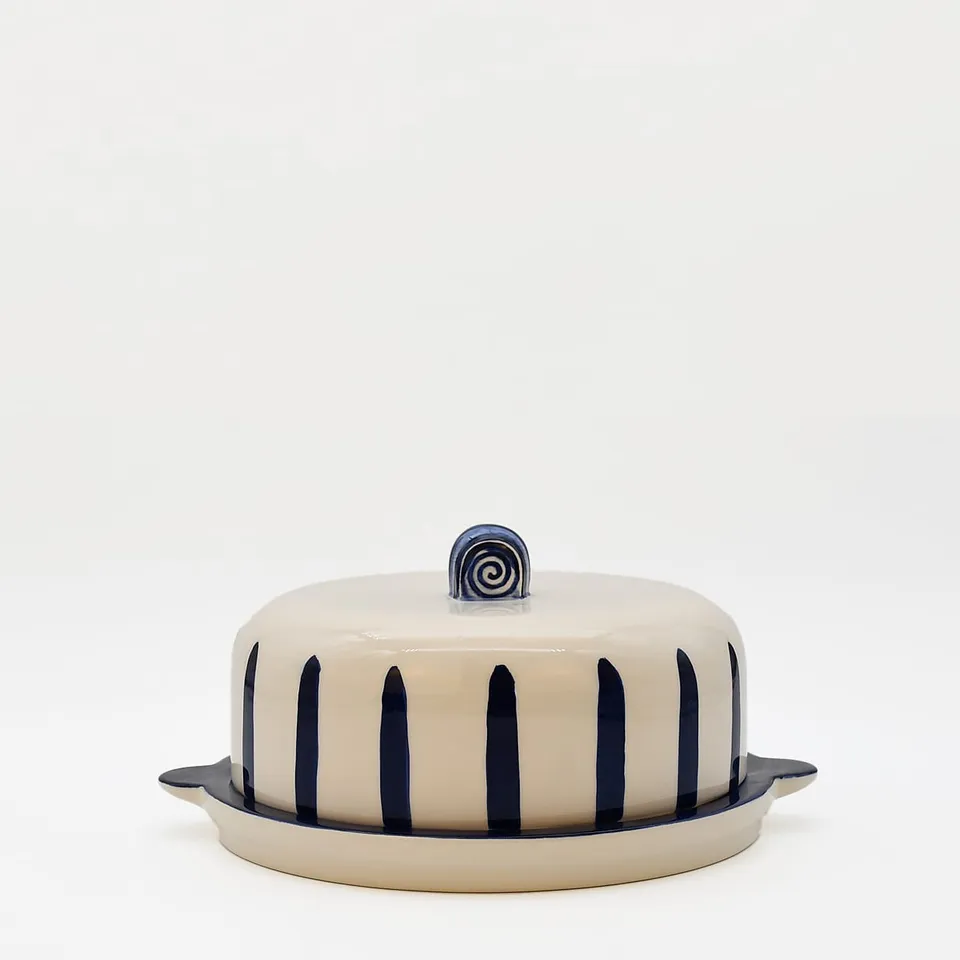 luisa-paix-o-costa-nova-mar-plateau-fromage-cloche-bleu image 1