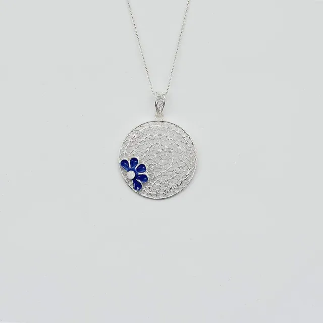 luisa-paix-o-esmalte-i-pendentif-argent-fleur-mail-3-5-cm image 1