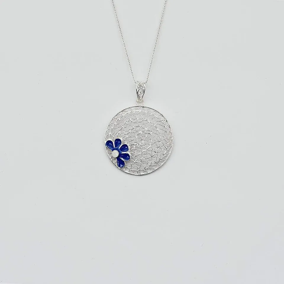 luisa-paix-o-esmalte-i-pendentif-argent-fleur-mail-3-5-cm image 1