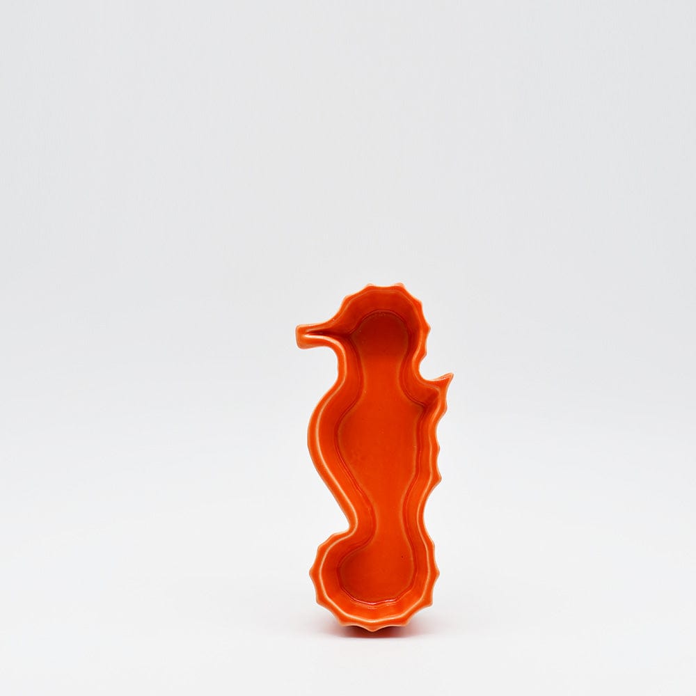 luisa-paix-o-vaisselle-portugaise-hippocampe-plat-orange-18-cm image 1