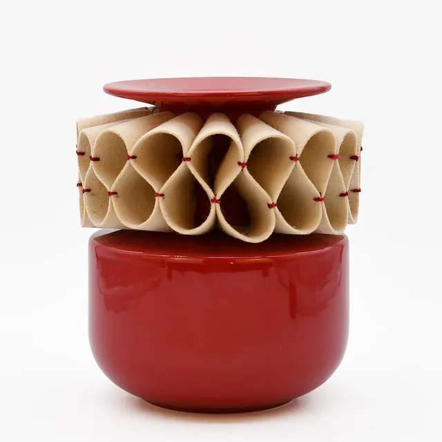 luisa-paix-o-rufos-vase-c-ramique-rouge-20-cm image 1
