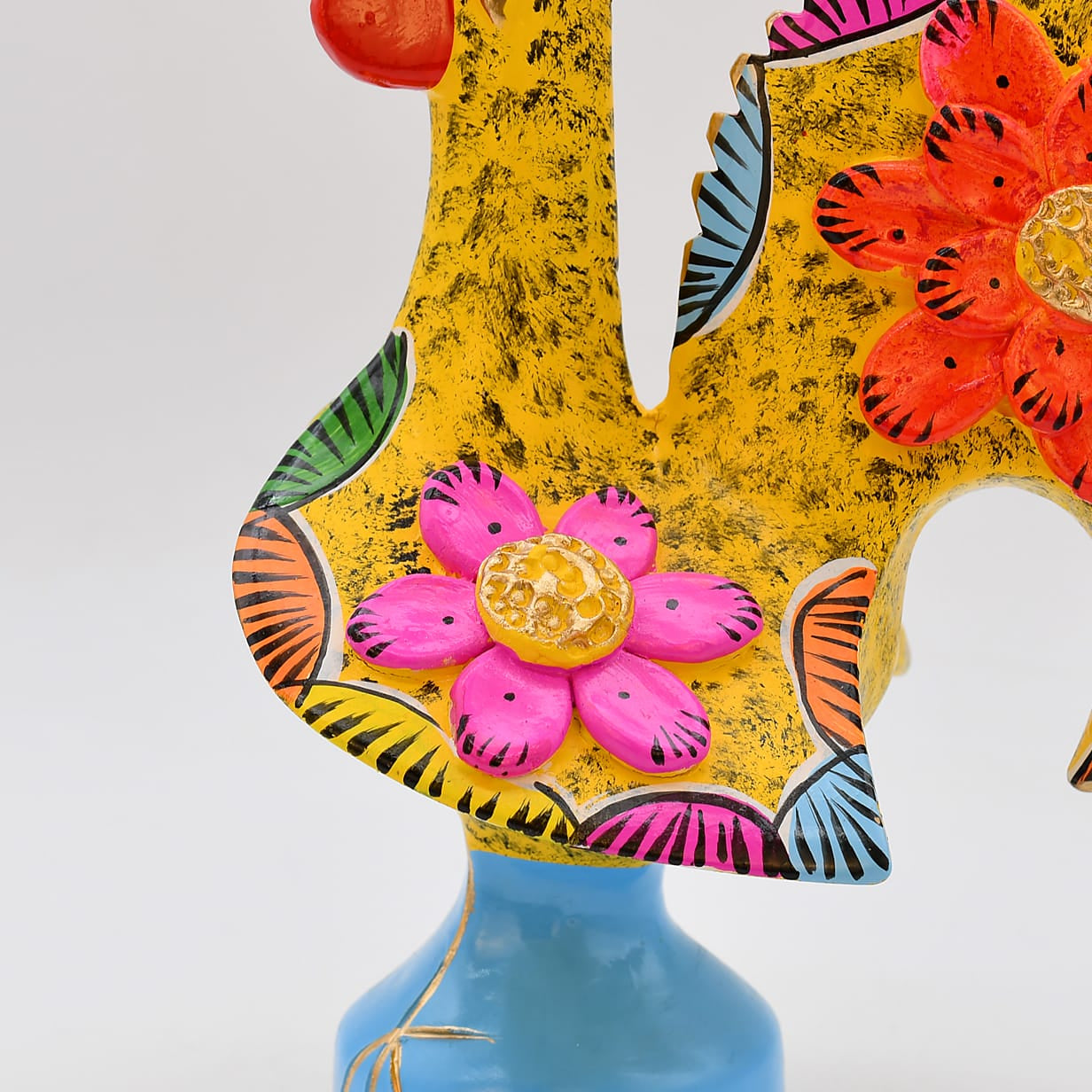 luisa-paix-o-coq-de-barcelos-25cm-jaune-figurine-d-co-portugaise image 7