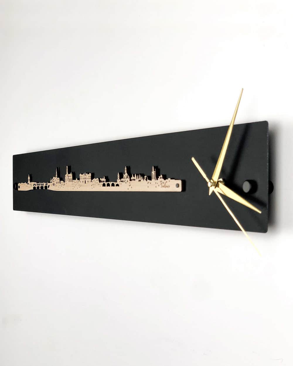 je-suis-art-horloges-toulouse-horloge-murale-bois-ville-rose image 2