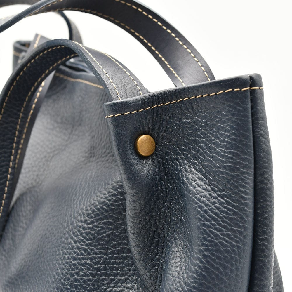 luisa-paix-o-accessoires-du-portugal-sac-main-cuir-bleu image 3