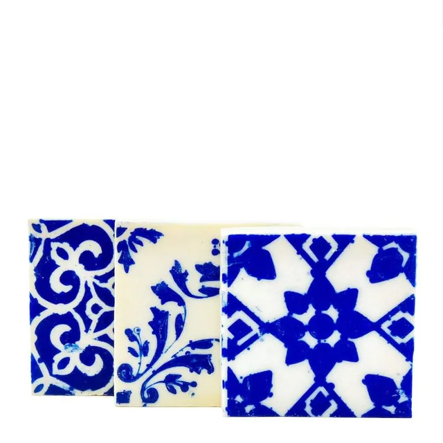 luisa-paix-o-lisboa-savon-artisanal-citron-azulejos-80g image 1