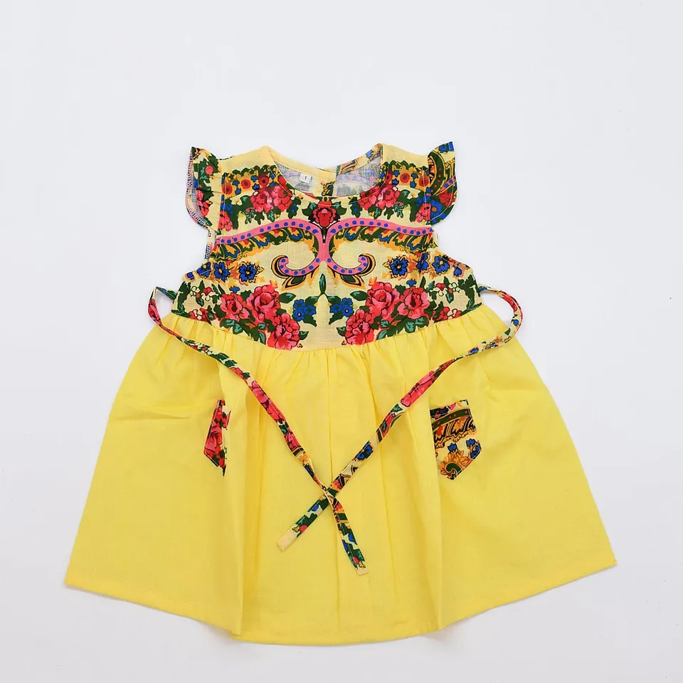 luisa-paix-o-viana-robe-enfant-coton-jaune-motifs image 1