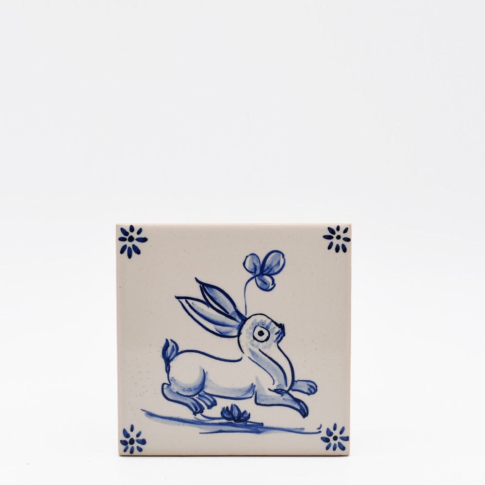 luisa-paix-o-azulejos-carreau-fa-ence-11x11-cm-motif-lapin-bleu image 1