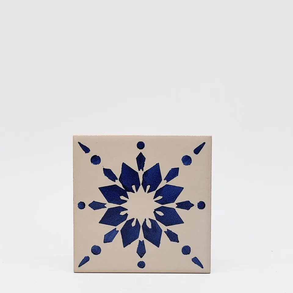luisa-paix-o-azulejos-padr-o-11x11cm-carreau-c-ramique-fait-main image 1
