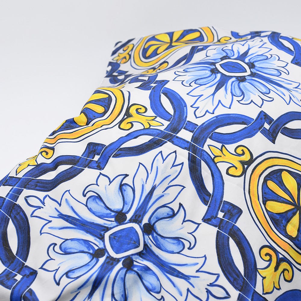 luisa-paix-o-azulejos-taie-oreiller-coton-bleu-jaune-60x60cm image 3