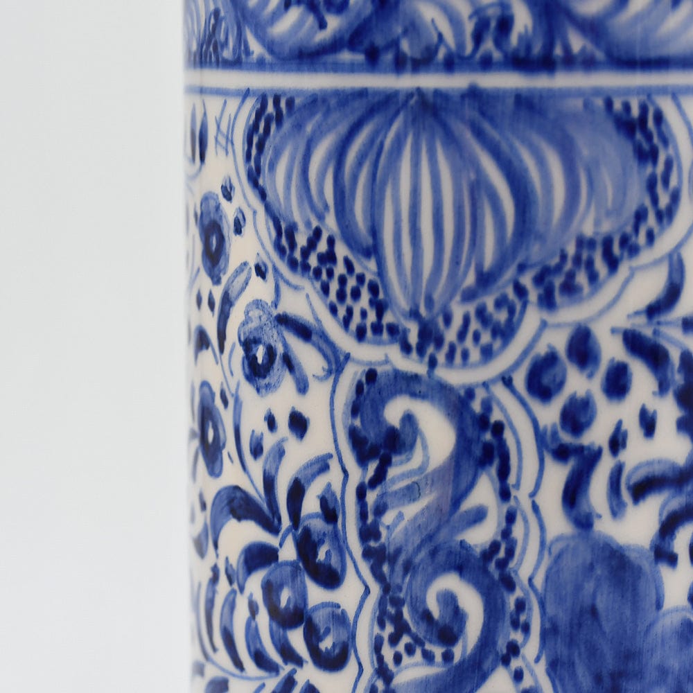 luisa-paix-o-coimbra-vase-c-ramique-bleu-24-cm-peint-main image 4