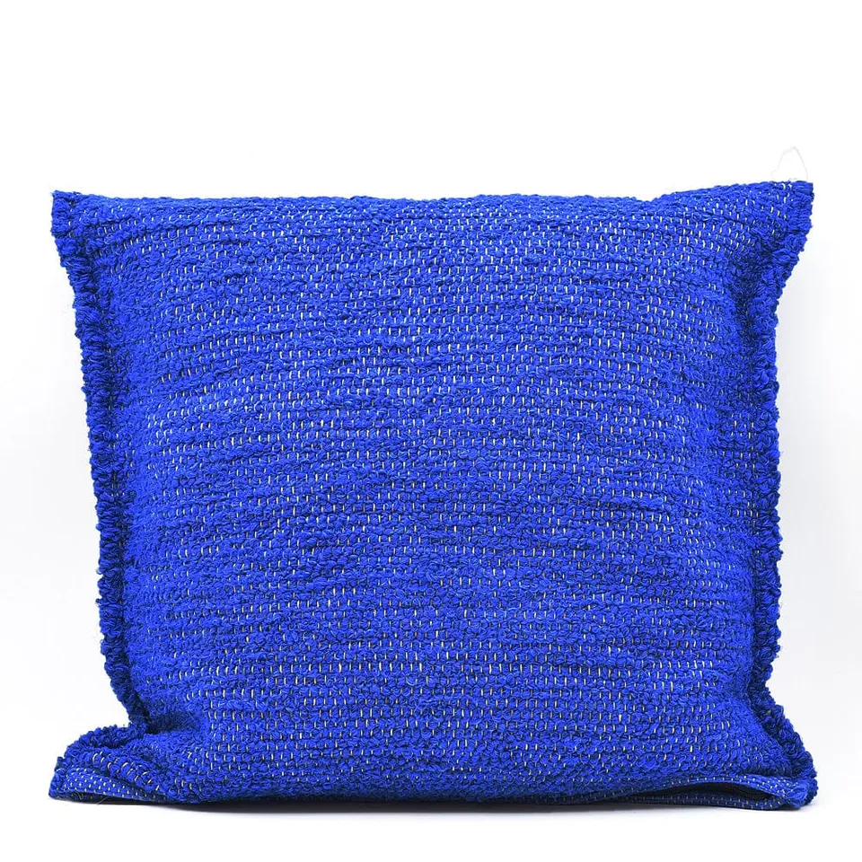housse-coussin-artisanale-60x60-bleu-dur-lavable image 1