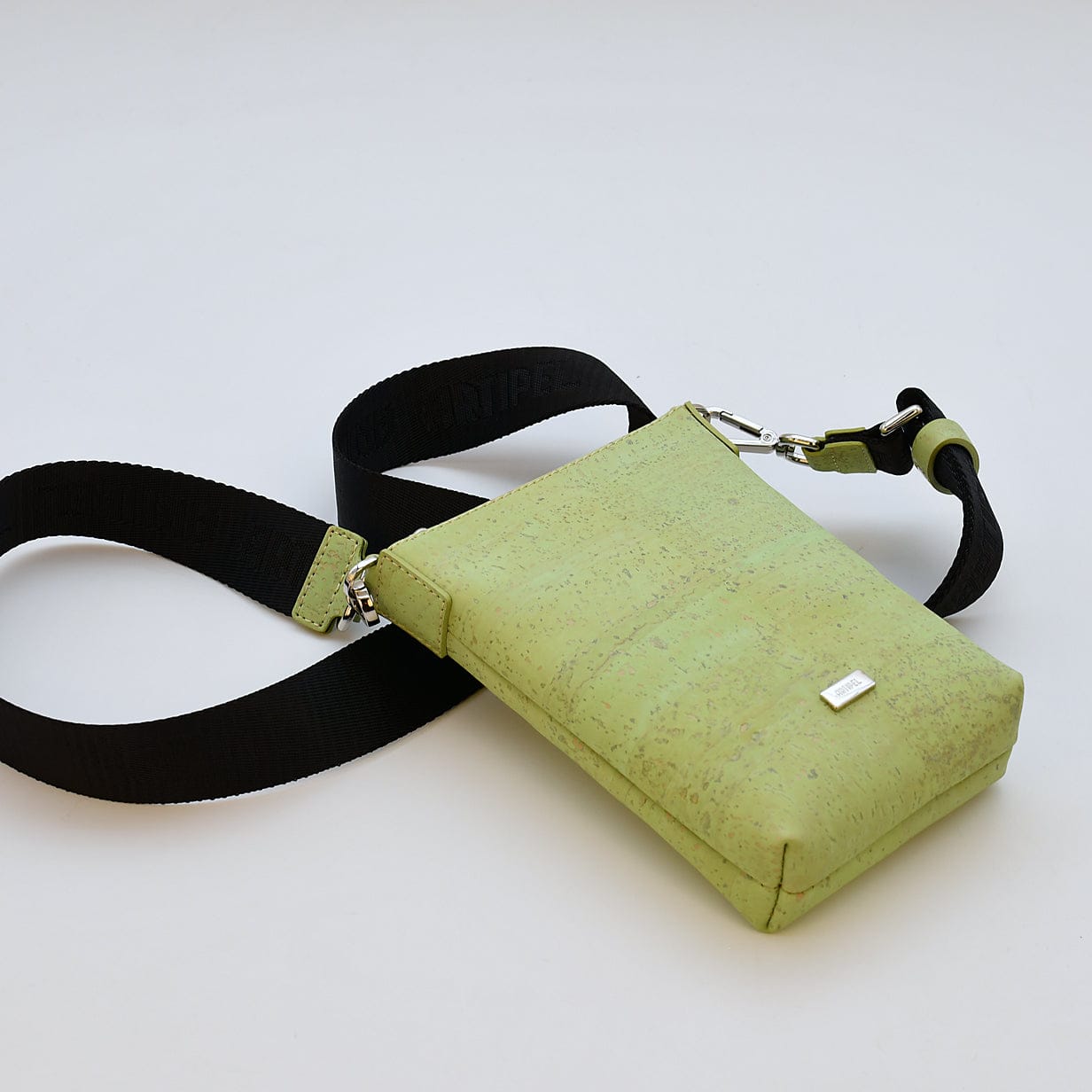 luisa-paix-o-sac-bourse-en-li-ge-vert-13cm-vegan image 3