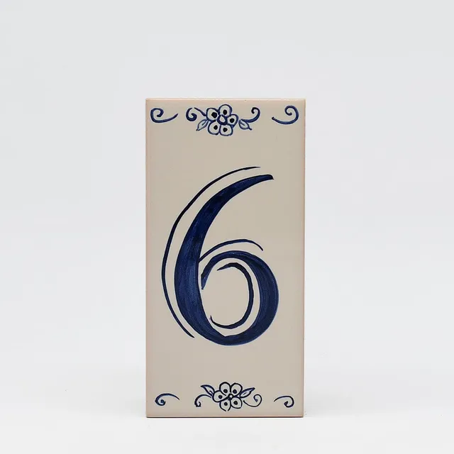 luisa-paix-o-azulejos-n-6-carreau-num-ro-maison-bleu image 1