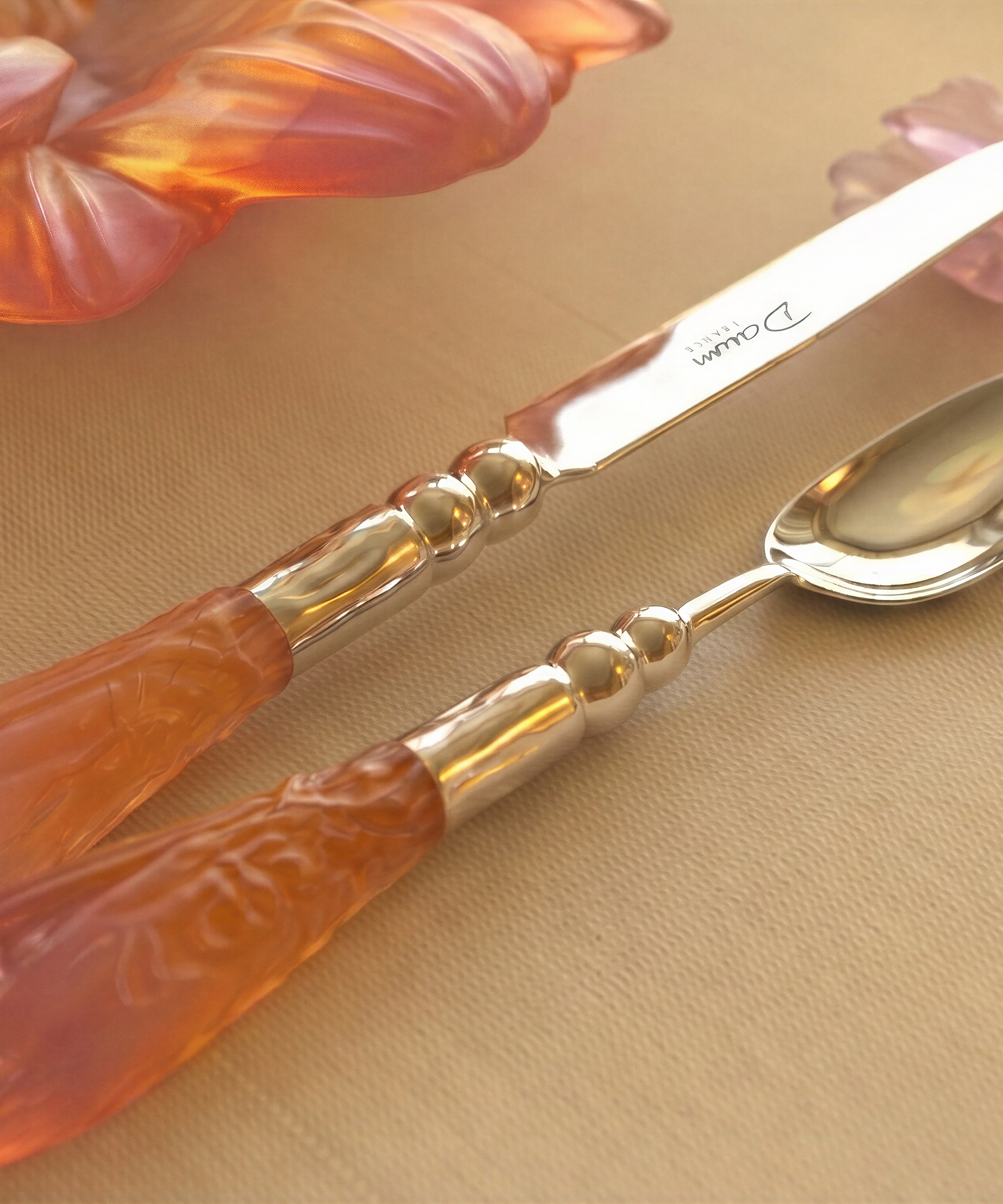 daum-or-d-abeille-coffret-2-couteaux-de-table-art-de-la-table image 2