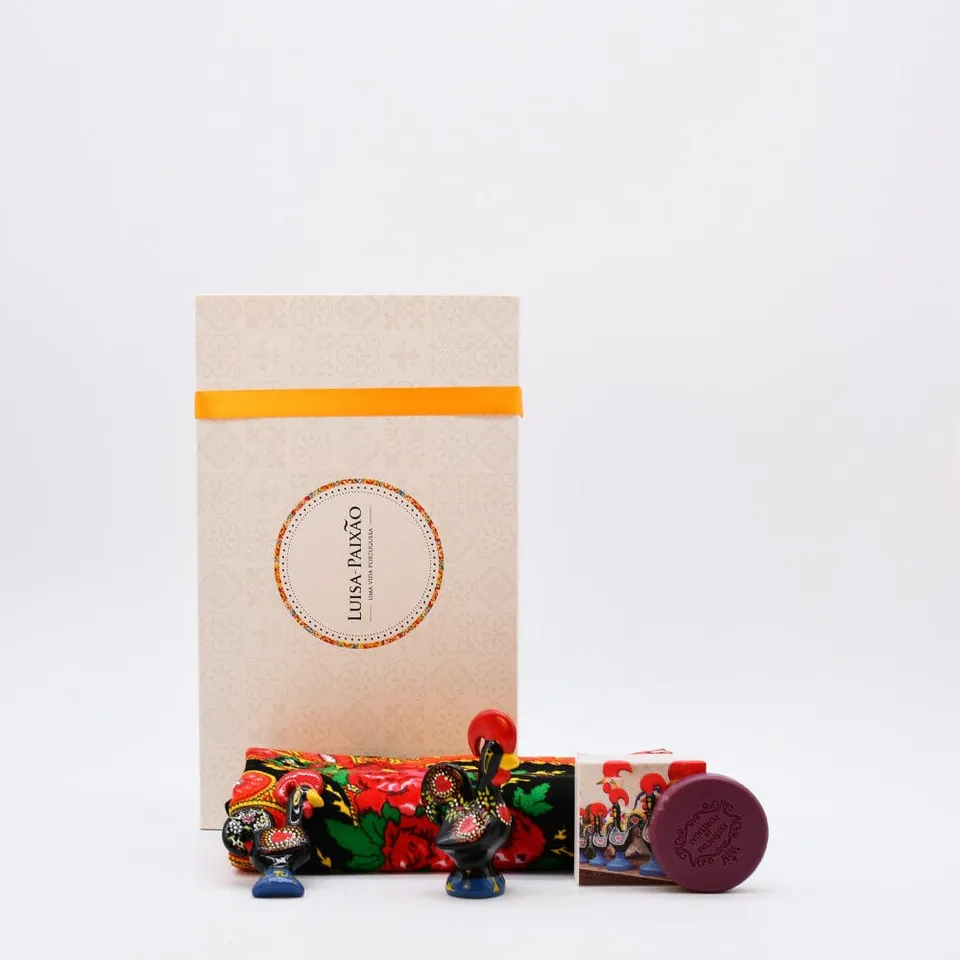 luisa-paix-o-galo-de-barcelos-coffret-cadeau-portugais-en-coffret image 1