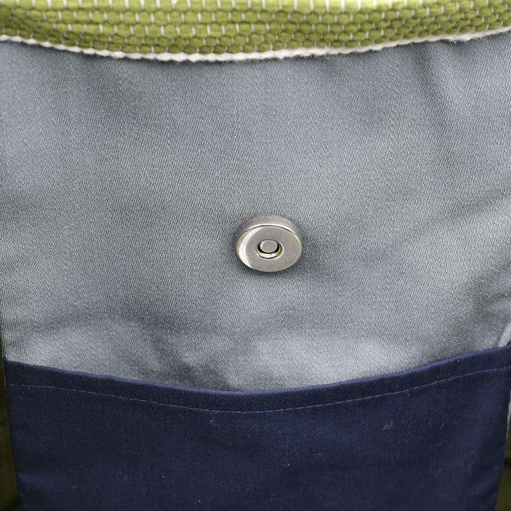 luisa-paix-o-sac-paule-cuir-sac-vert-tapis-50cm image 2