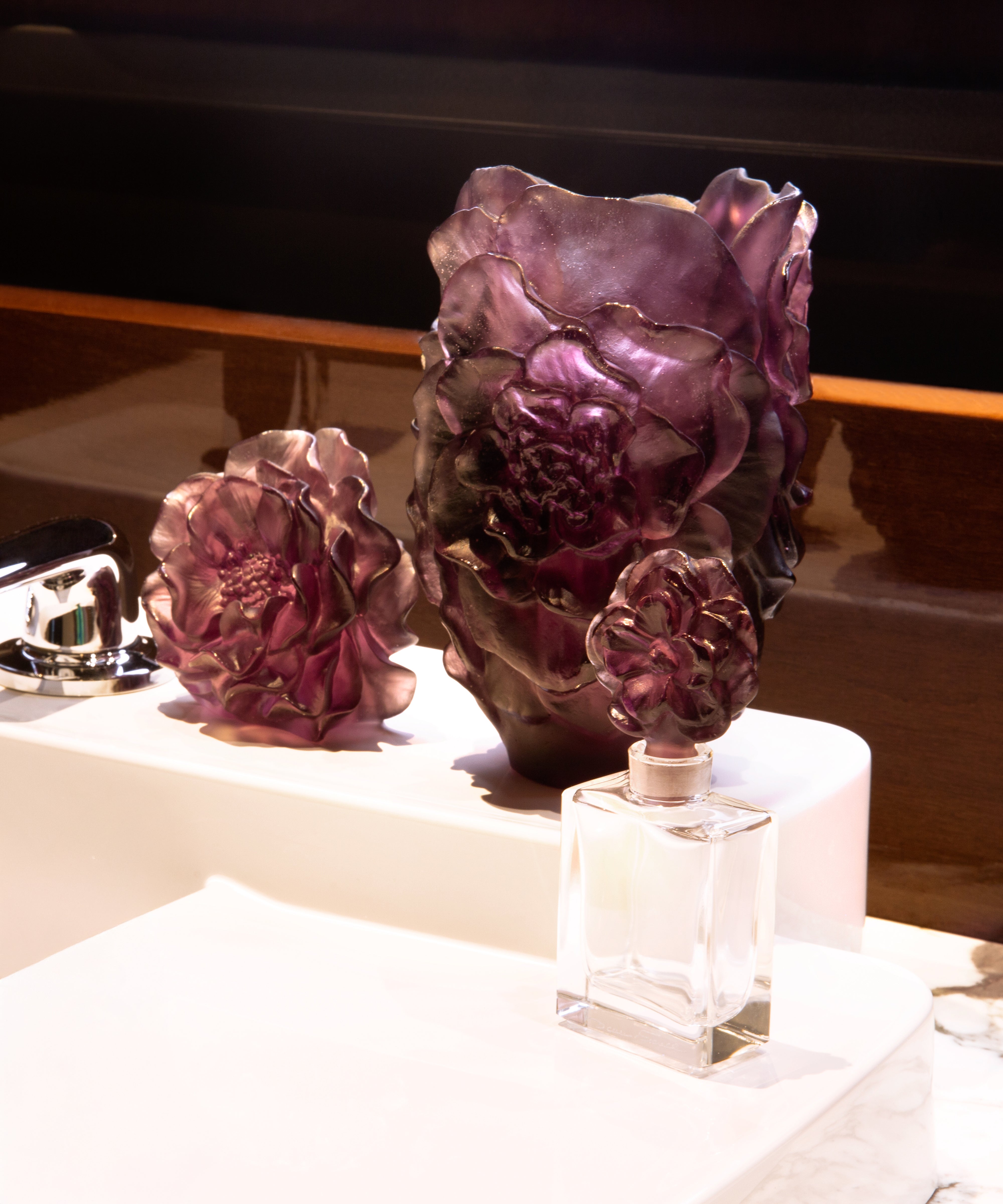 daum-camelia-vase-petit-mod-le-violet-cristal image 4