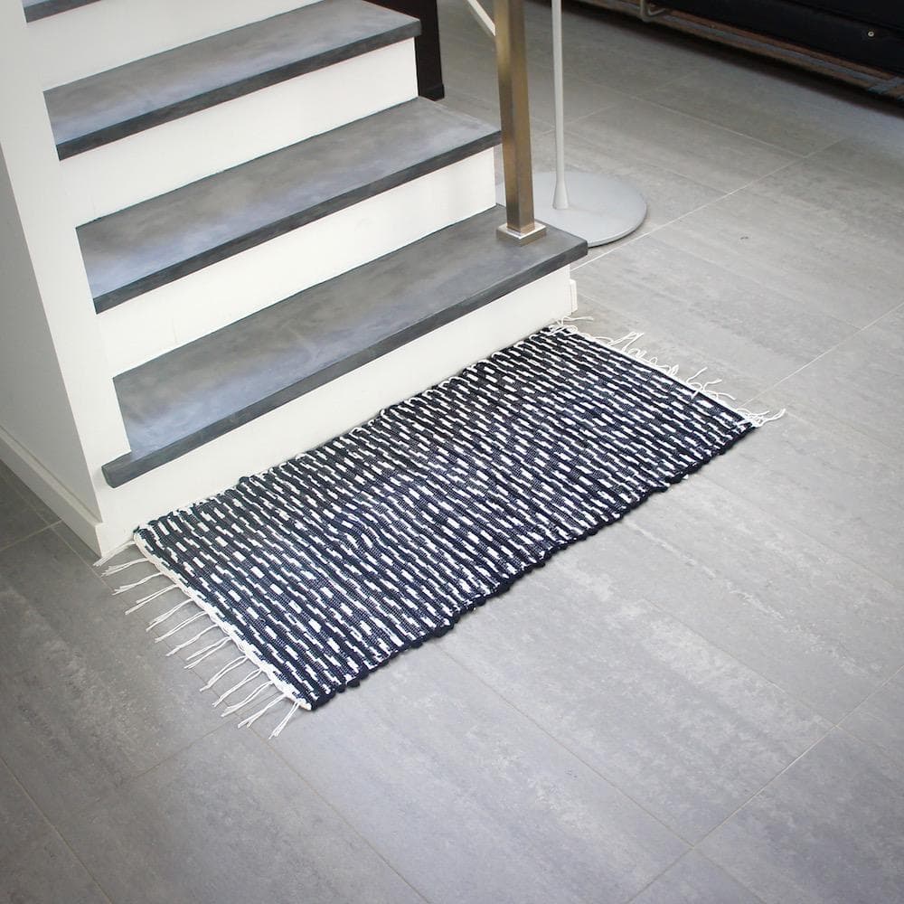 luisa-paix-o-tapis-coton-100x50-noir-et-blanc-frang image 2