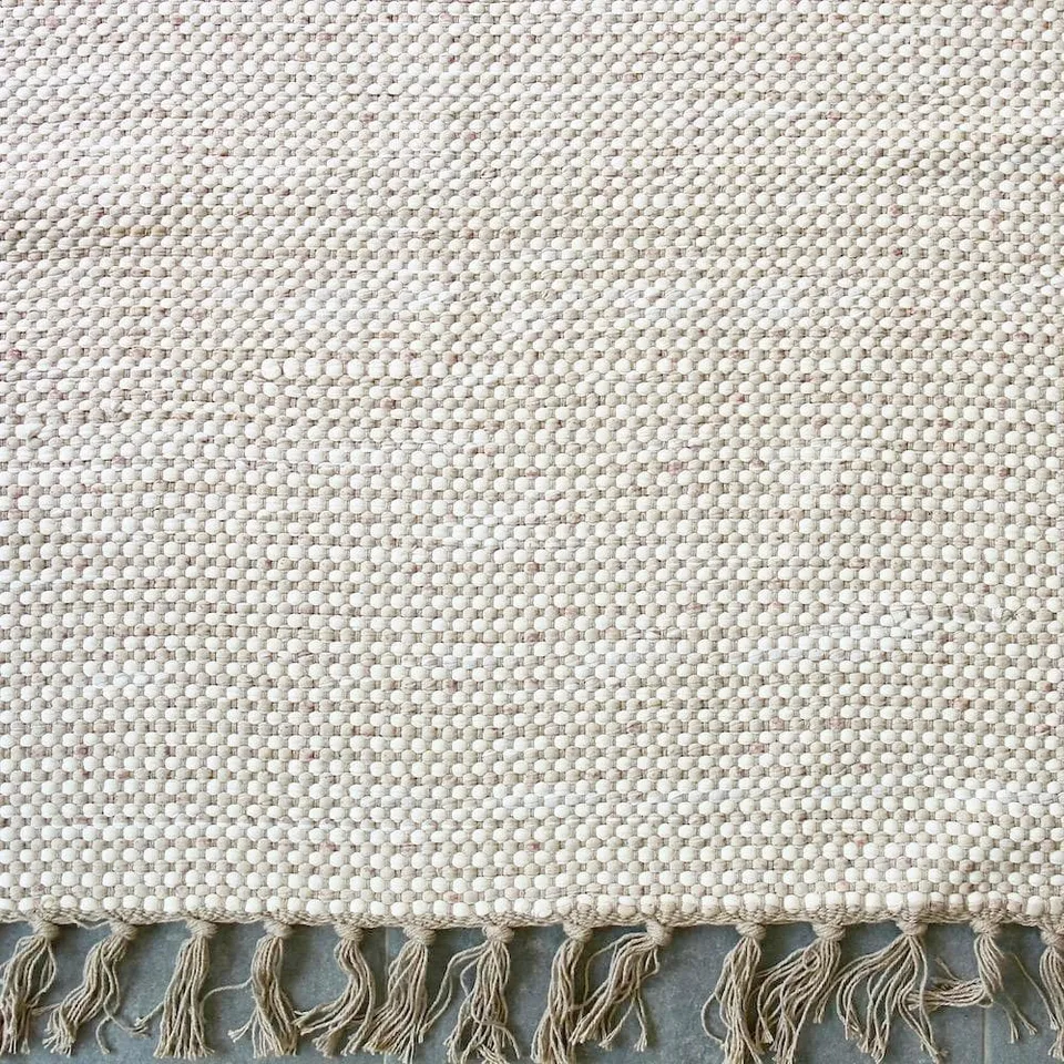 luisa-paix-o-tapis-coton-140x70-beige-et-blanc-frang image 1