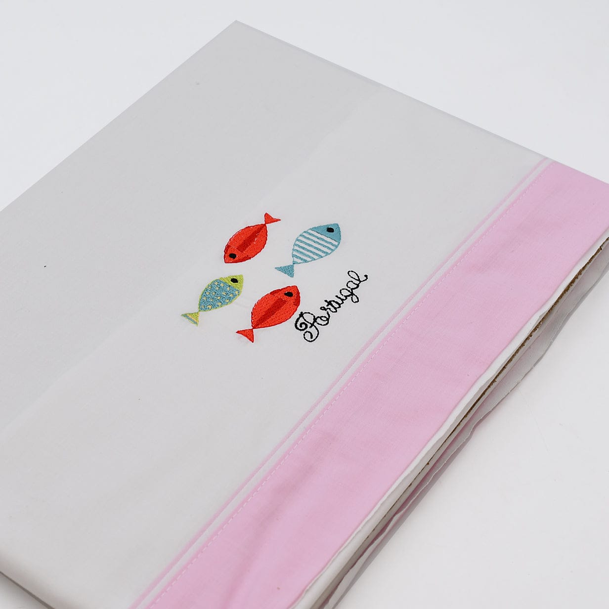 luisa-paix-o-sardinhas-parure-lit-b-b-coton-rose image 3