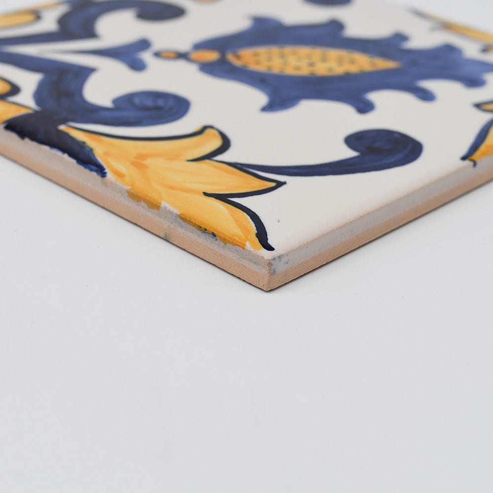 luisa-paix-o-azulejos-padr-o-carreau-fin-15x15cm-peint-main image 4