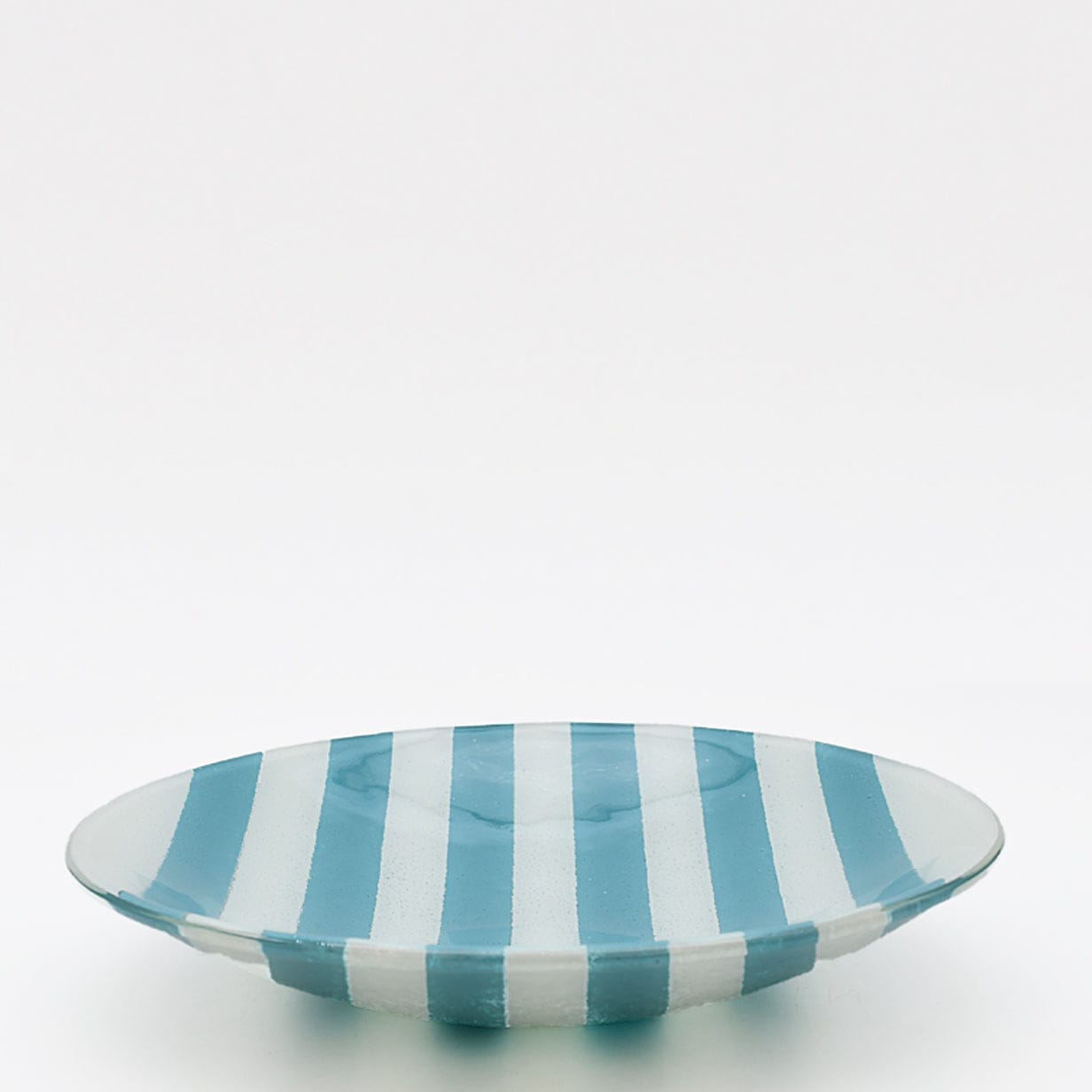 luisa-paix-o-vaisselle-portugaise-marinha-grande-plat-verre-turquoise image 1