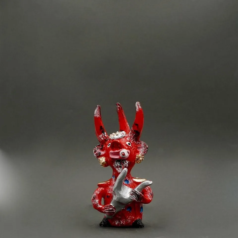 luisa-paix-o-diabo-18-cm-figurine-diable-rouge-j-lia-c-ta image 1