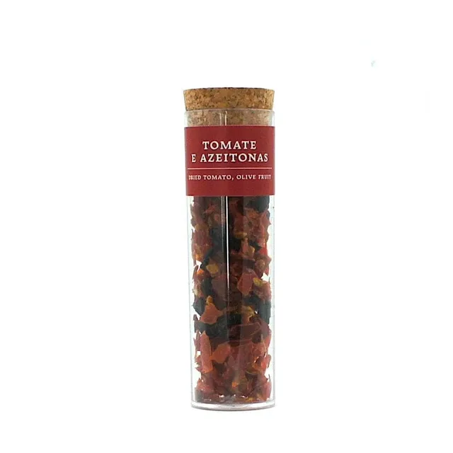 luisa-paix-o-picerie-fine-tube-tomates-olives-noires-salade image 1