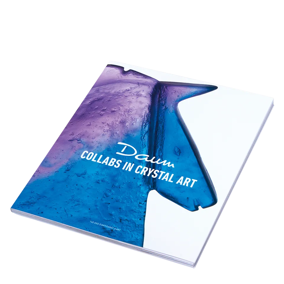 daum-livre-collabs-in-crystal-art-carlos-mata-cabeza image 1