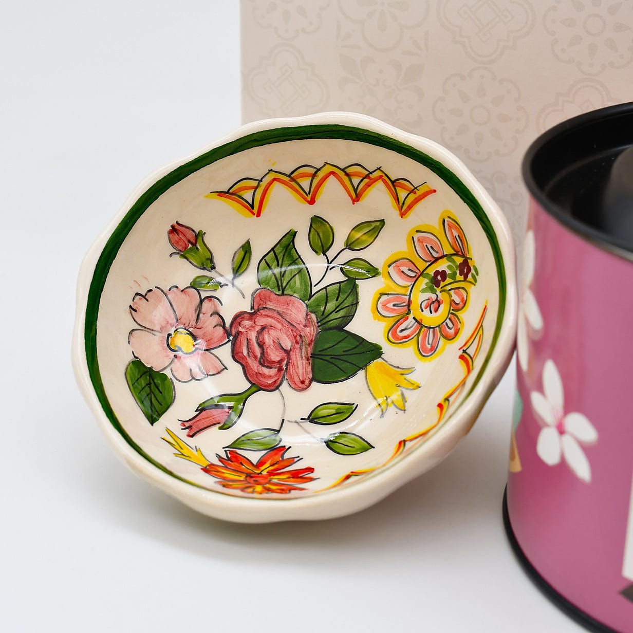 luisa-paix-o-picerie-fine-coffret-am-ndoas-mug-floral-coffret-cadeau image 3