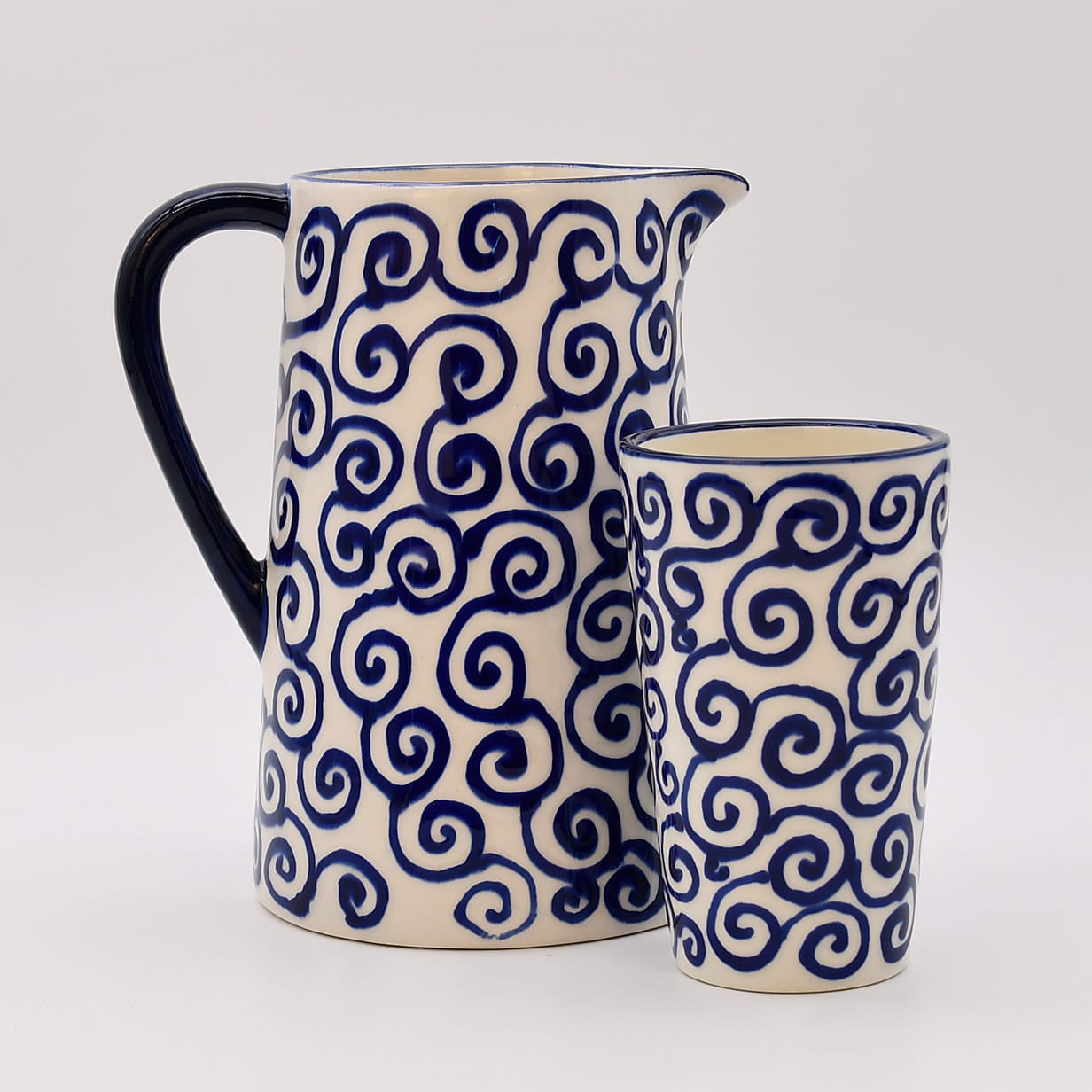 luisa-paix-o-redemoinho-mug-bleu-30-cl-spirale image 4