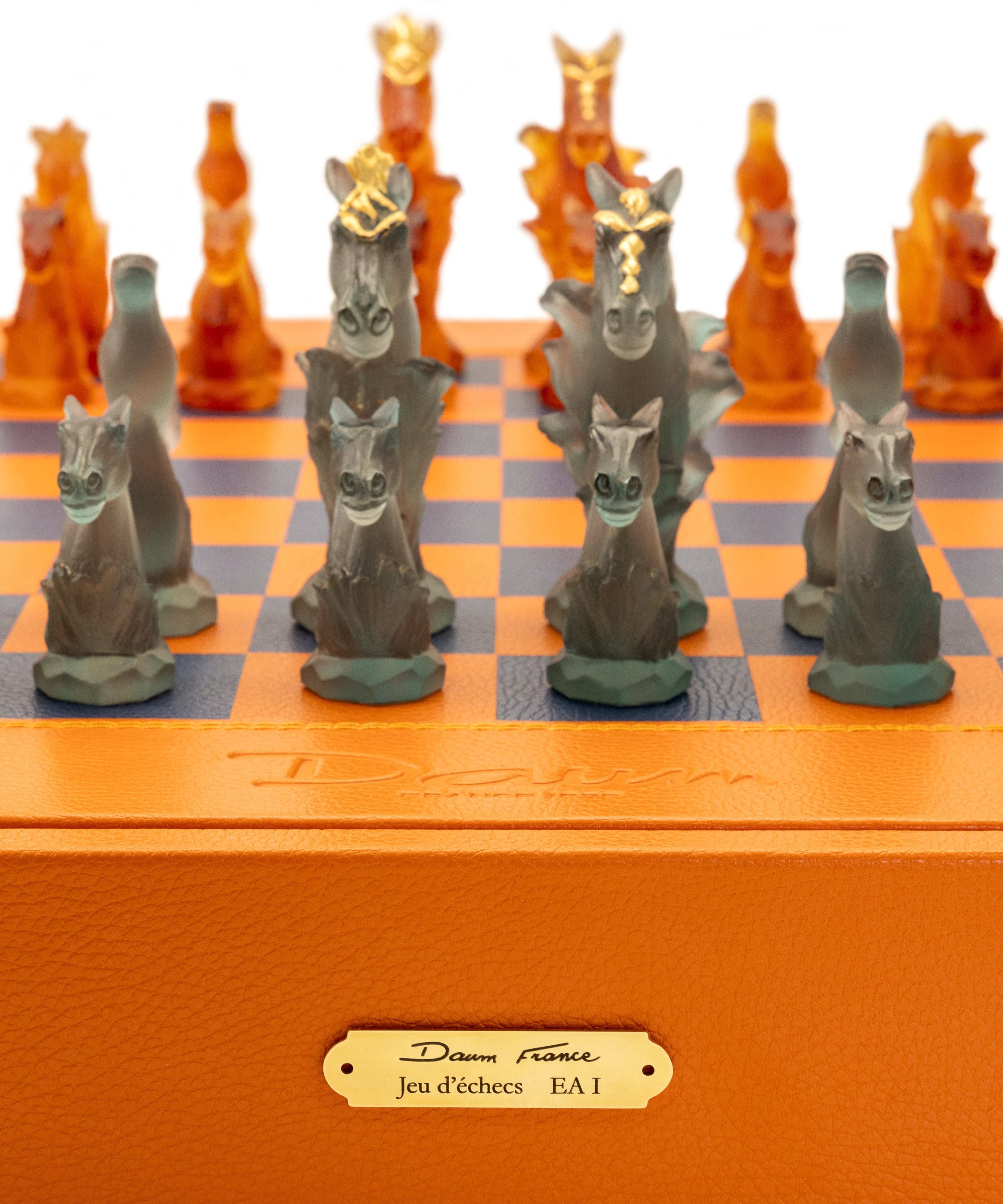 daum-d-coration-cristal-cavalcade-jeu-d-checs-50-ex-questre image 3