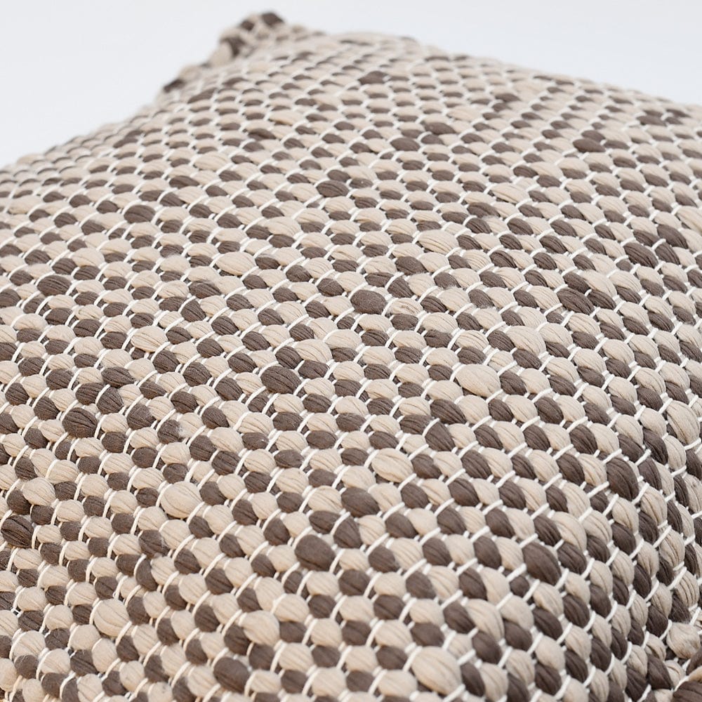 luisa-paix-o-housse-de-coussin-fibres-recycl-es-marron-40x40cm image 2
