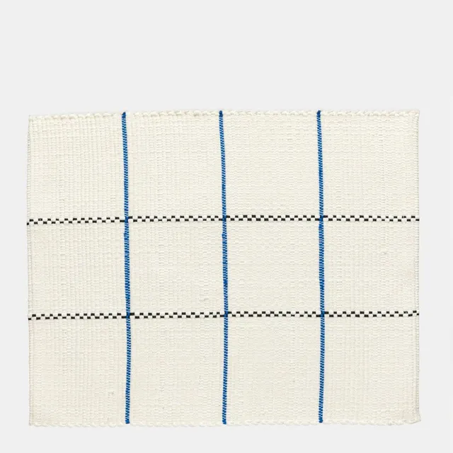 luisa-paix-o-set-de-table-coton-recycl-blanc-cass-bleu-40x30 image 1