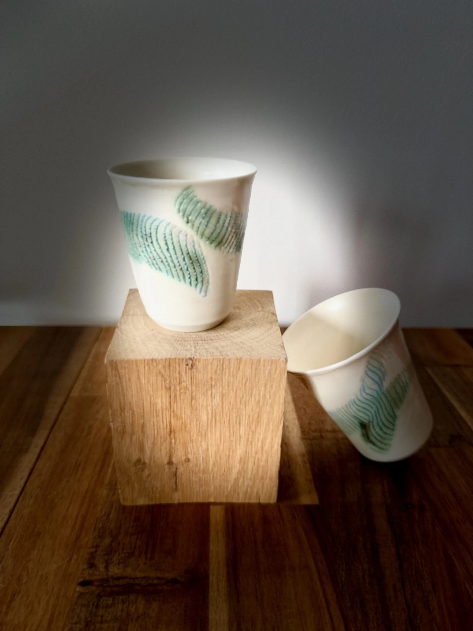 l-atelier-c-turquoises-marines-2-tasses-porcelaine-10-cl image 3