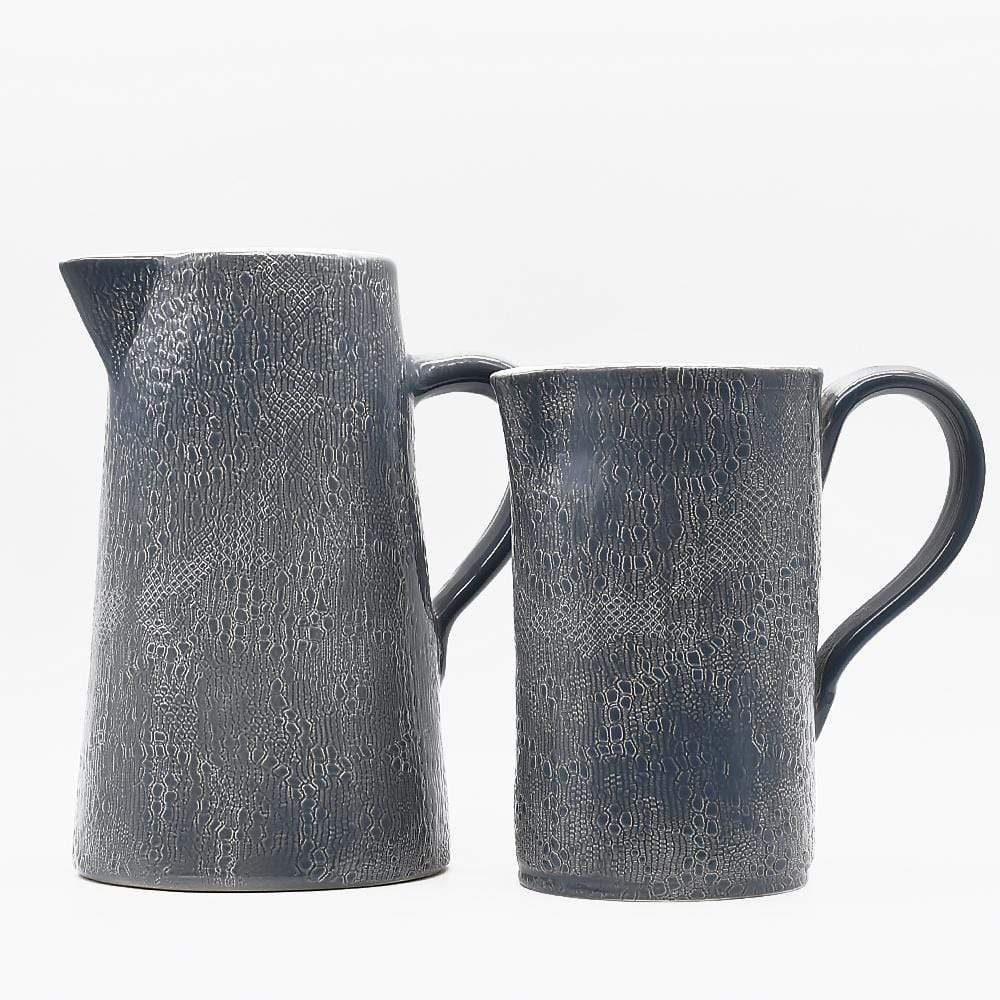luisa-paix-o-vaisselle-portugaise-carafe-renda-bleue-19-cm image 4