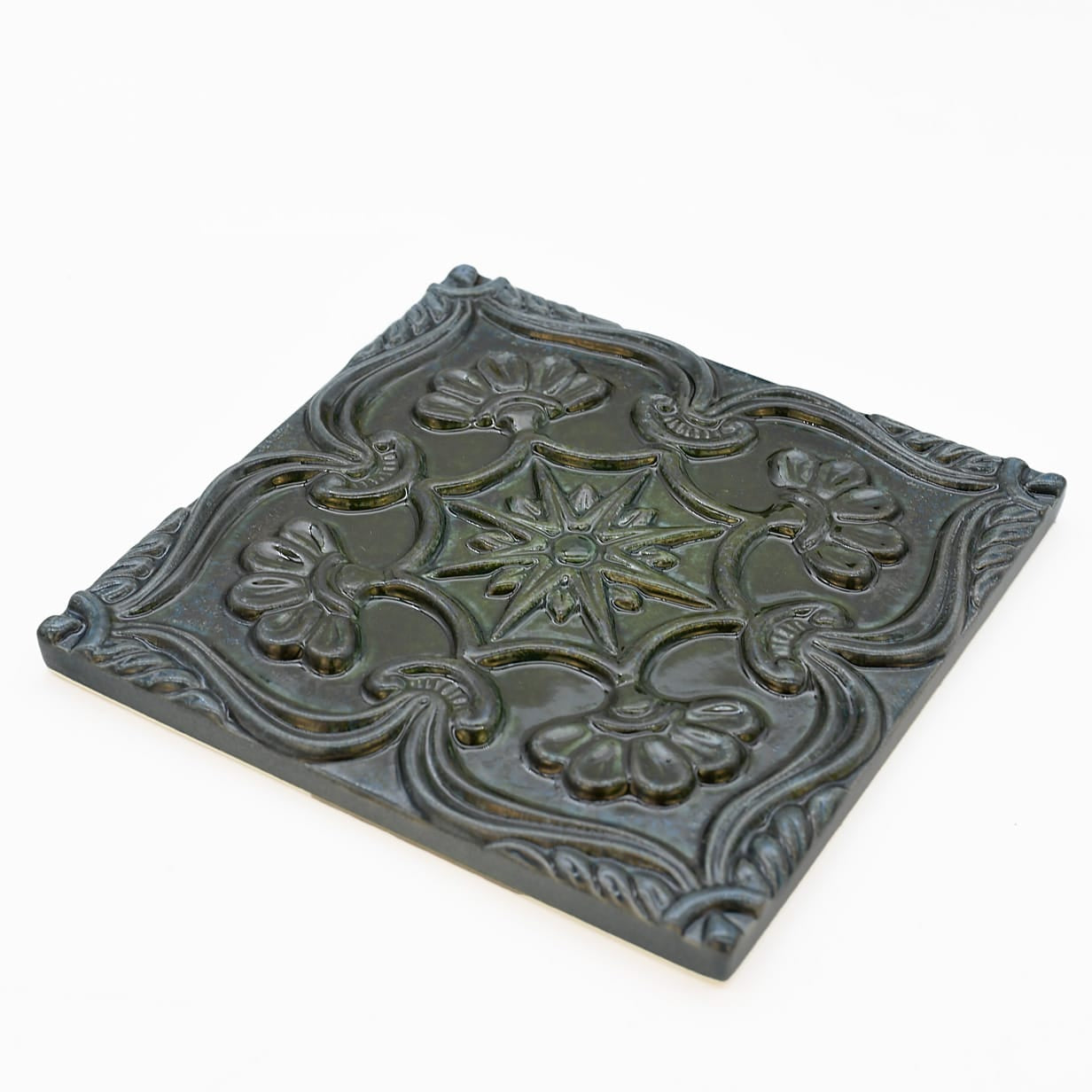 luisa-paix-o-padr-o-azulejo-relief-15x15-cm-c-ramique-maill-e-3 image 3