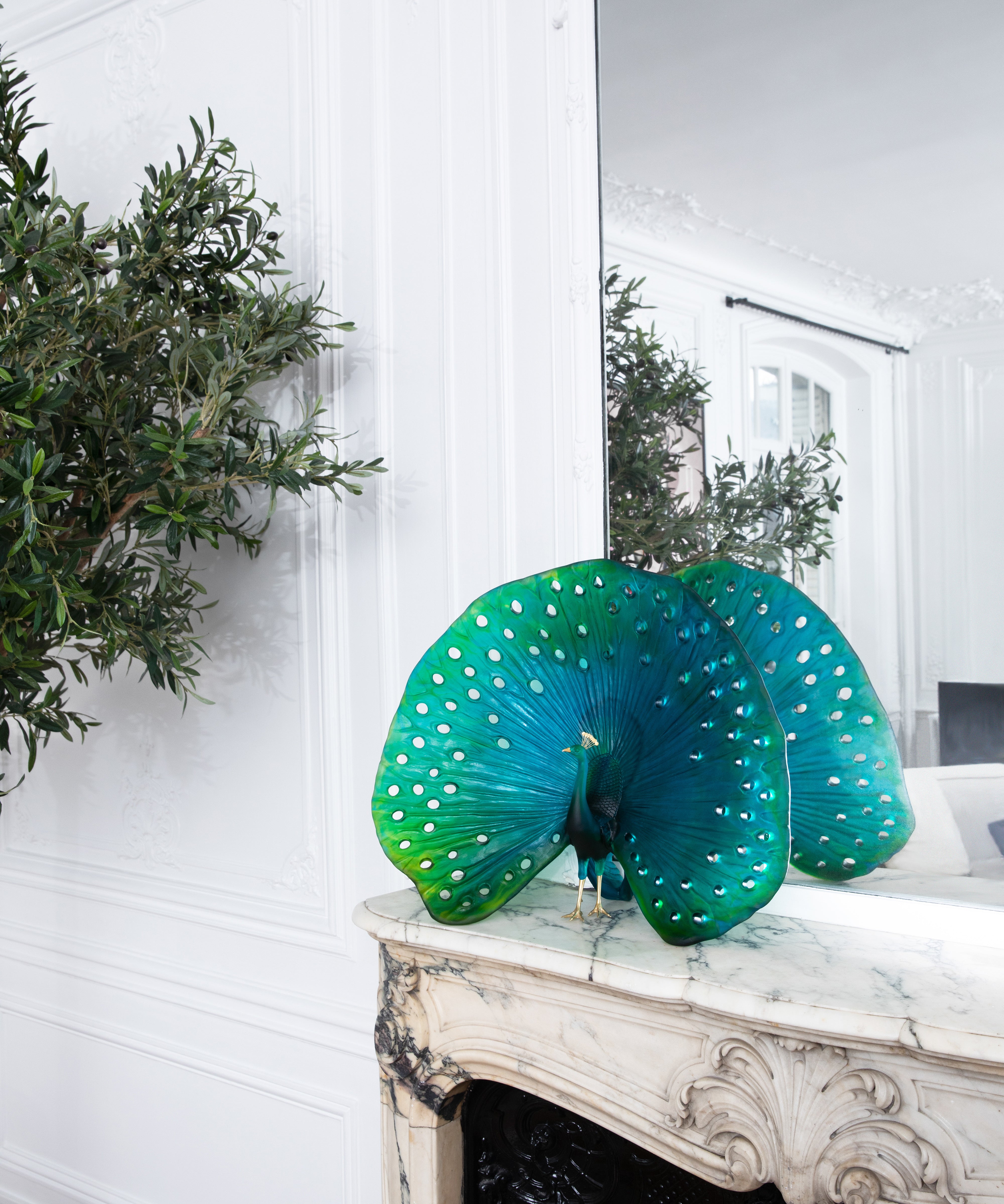 daum-univers-animalier-parade-du-paon-sculpture-cristal-50-ex image 2