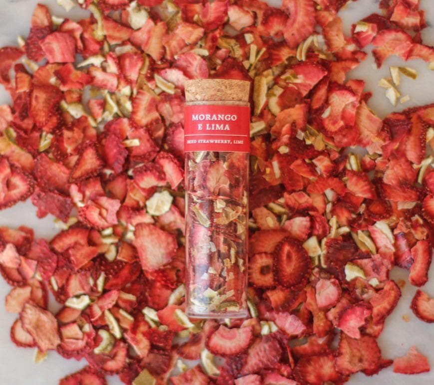 luisa-paix-o-tube-fraises-et-agrumes-d-shydrat-s-salade image 2