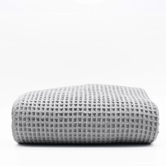 luisa-paix-o-plaid-coton-gaufr-gris-clair-200x140-cm image 1