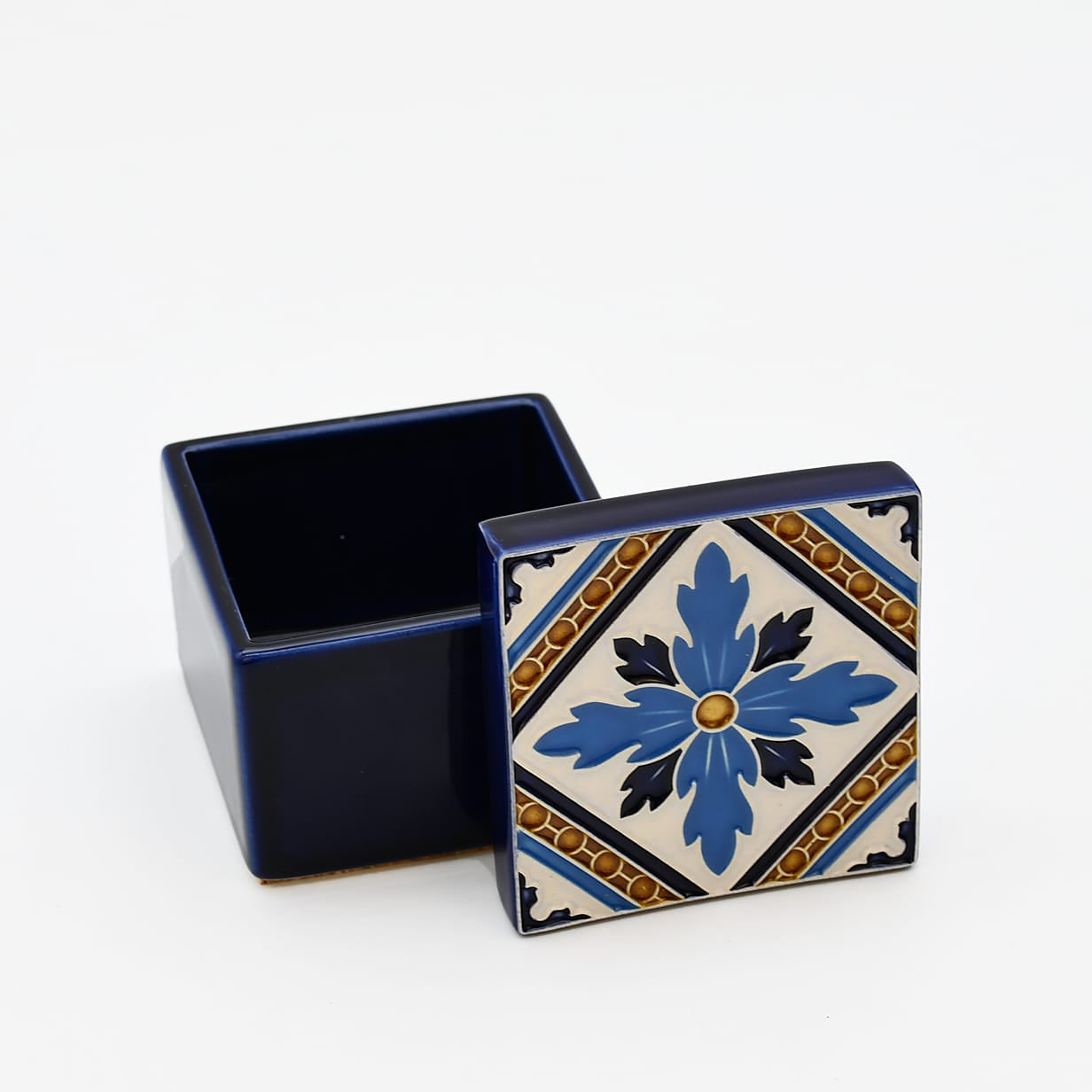 luisa-paix-o-azulejos-bo-te-c-ramique-bleue-6x6cm image 4